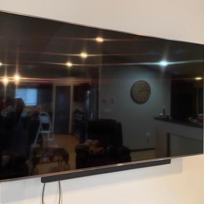 65” Sony TV & speakers