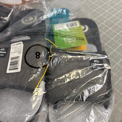 3 Pairs of Sandals 