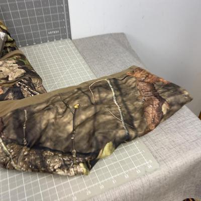 Rustic Ridge YOUTH XL Insulated Hunting Pants. 