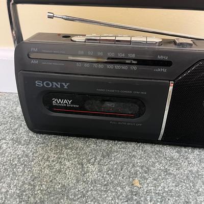 Realistic Cassette Recorder & Sony AM/FM Cassette Player (BS-MG)
