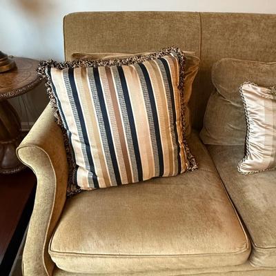 Gorgeous like new Mitchell Gold and Bob Williams sofa with matching ottoman