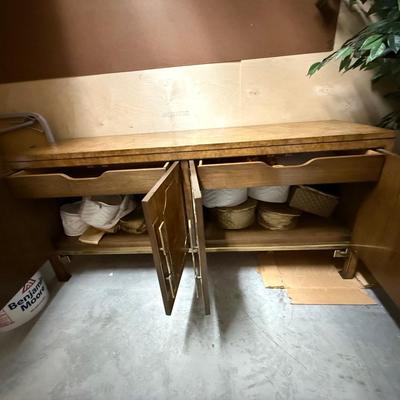 Gorgeous mid century buffet (matches dining table)