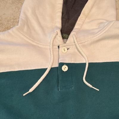 REI, Robinsons, Sierra Sport, and More Outerwear - Men’s Sizes XL-XXL (BD-DZ)