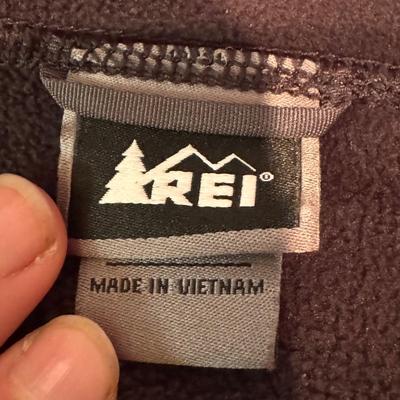 REI, Robinsons, Sierra Sport, and More Outerwear - Men’s Sizes XL-XXL (BD-DZ)