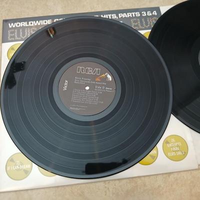 Elvis LP Elvis Elvis Elvis Worldwide gold award hit's part 3&4 two record albums