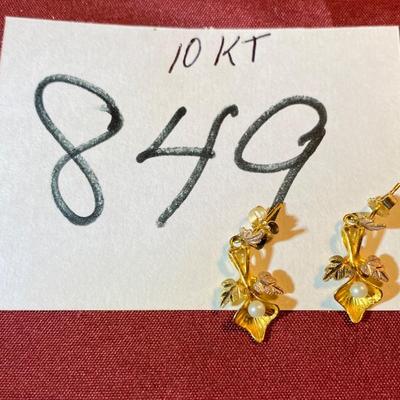 10 KT Earrings