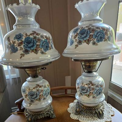Vintage table and 2 Hurricane lamps