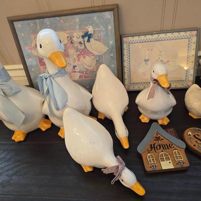 Lot of Misc household décor