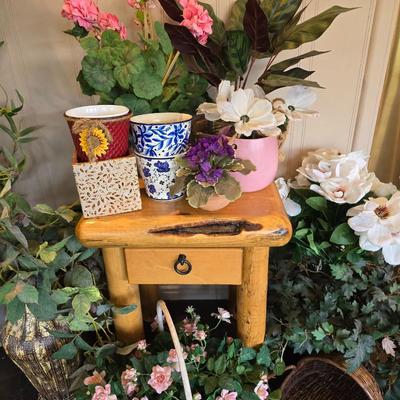 Lot of Misc Plant Décor