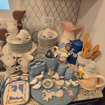 Lot of Kitchen Duck Décor