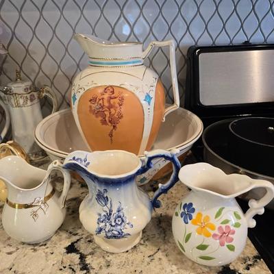 Lot of Misc Glassware/teapots