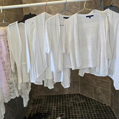 Lof of 10 Sweaters