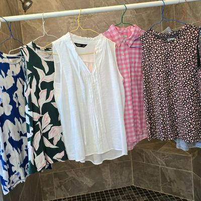 Lot of 10 Shirts