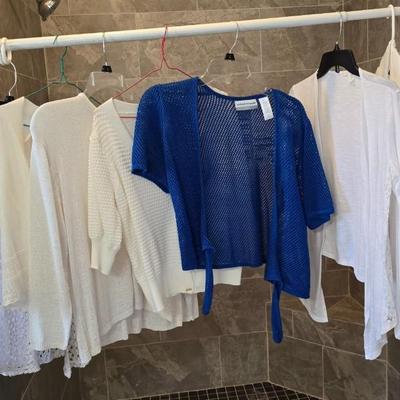 Lot of 10 sweaters