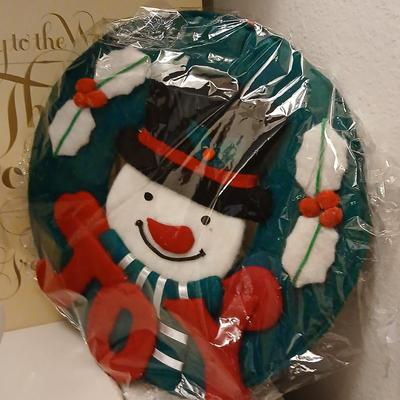 Christmas Items, new rolls of giftwrapping, candy cane deco, snowman boxes & more !