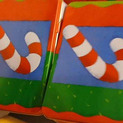 Christmas Items, new rolls of giftwrapping, candy cane deco, snowman boxes & more !
