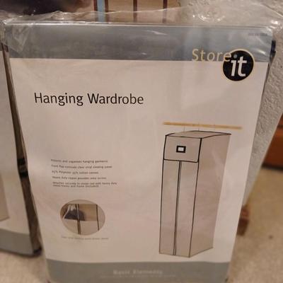 Hanging wardrobes with Underbed box