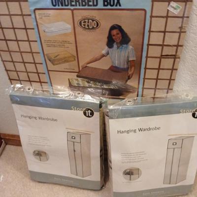 Hanging wardrobes with Underbed box