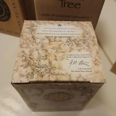 Willow tree and Boyds Bear collectible figures All brand new!