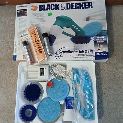 New Black and Decker rechargeable cleaning machine Scumbuster Tub & Tile