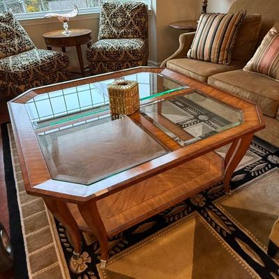 Wood and glass coffee table with bottom shelf