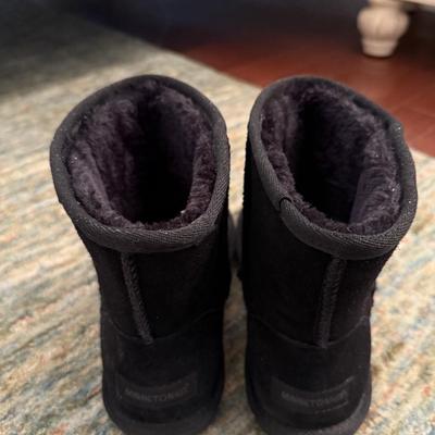 Minnetonka black suede boots