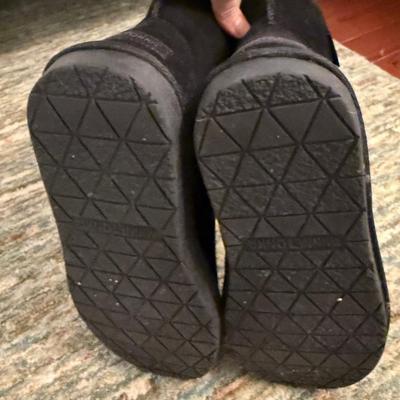 Minnetonka black suede boots