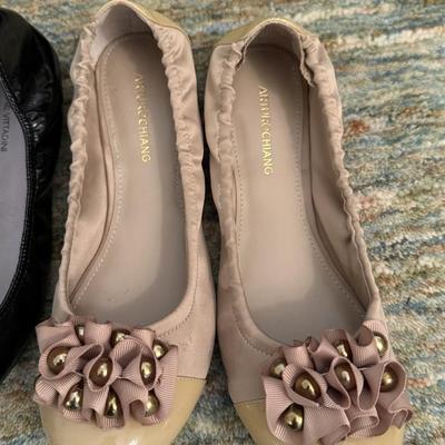 Three pairs of like new flats, size 10