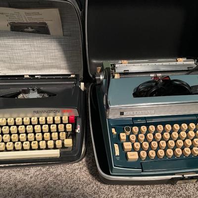 2 typewriters