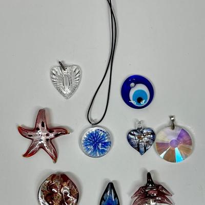 Vintage with many blown glass pendants