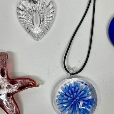 Vintage with many blown glass pendants