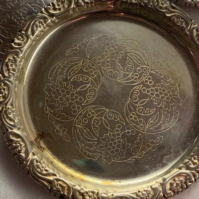 Clamshell Shrimp Server plus Sterling Salt & Pepper Shakers and More (K-HS)