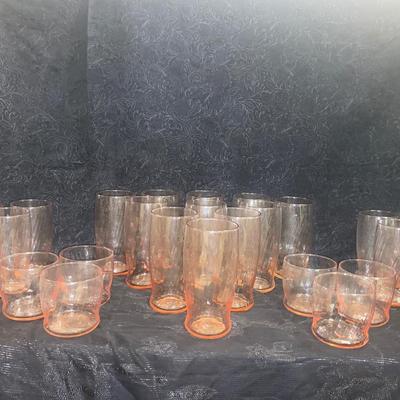 15 PINK DEPRESSION TUMBLERS AND 6 ROCKS GLASSES