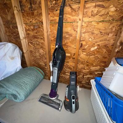 464 Pair Of Black and Decker Cordless Vacuums