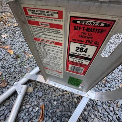 465 Weiner Step Ladder “Saf-T-Master”