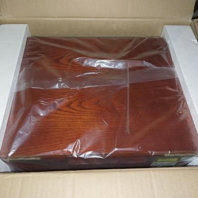 New in Box Wooden Music Center 7600