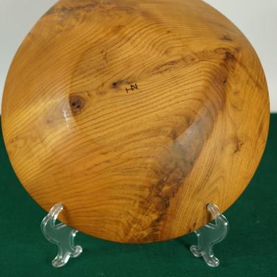 HARRY NOHR 1897-1976 -MINERAL POINT, WI. HAND TURNED CRAFTED BOWL 13 1/2"