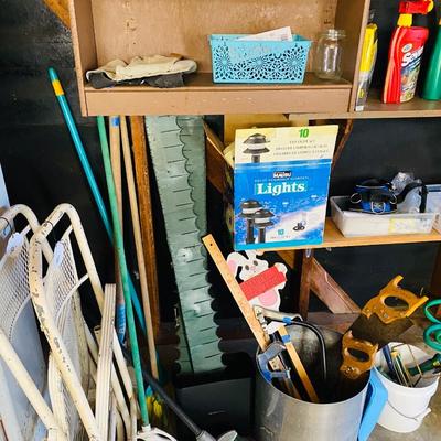 Lot 13: Garage Selection