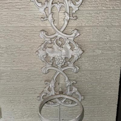 Decorative Cast Iron Plant Holders & Decor