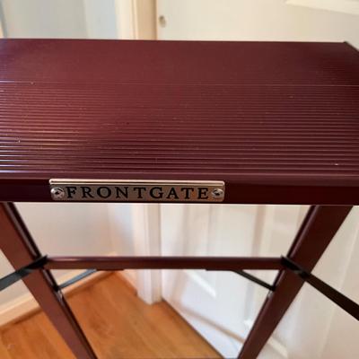 554 Frontgate Aluminum 4 Step Ladder