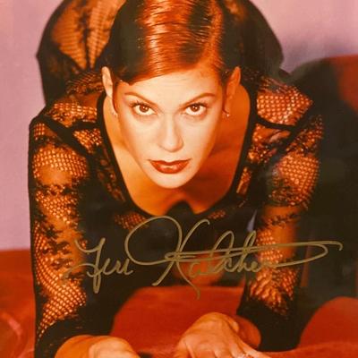 Teri Hatcher Signed Photo