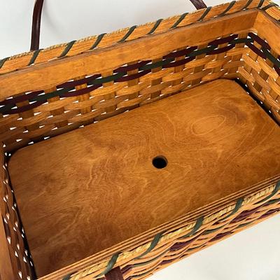 573 Large Handmade Amish Picnic/ Pie Basket by Jacob & Sara Yoder