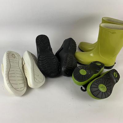 592 Lot of Womens Slip on Crocs and Garden Shoes