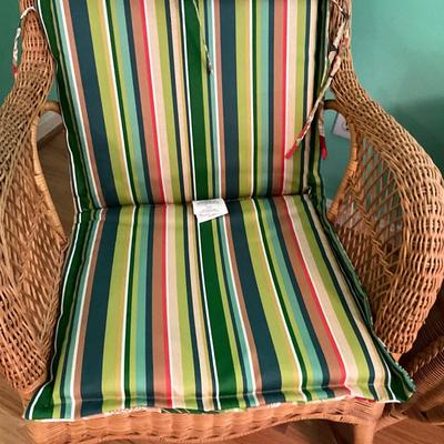 602 Three Piece Wicker Set with Cushions