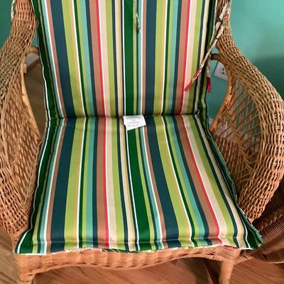 602 Three Piece Wicker Set with Cushions
