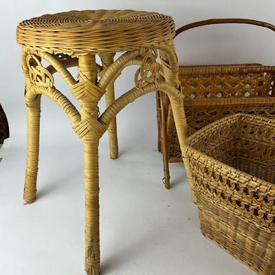 617 Four piece Wicker Home Decor Lot