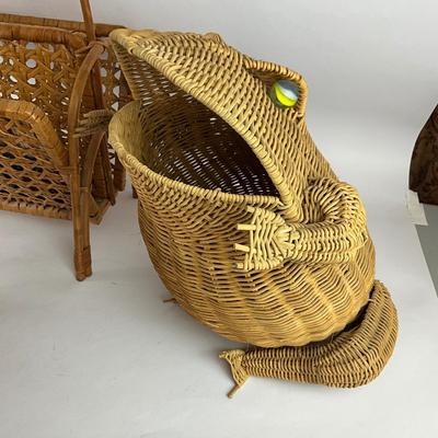 617 Four piece Wicker Home Decor Lot