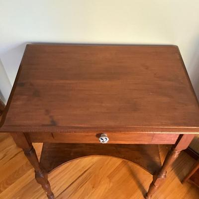 618 Vintage Pine Single Drawer Table