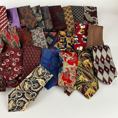 619 Large 37 pc. Mens Silk Tie Lot