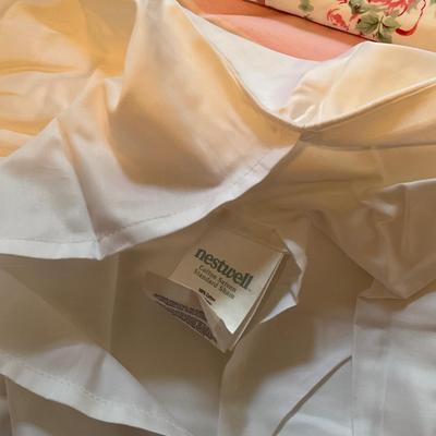 635 Vintage LAURA ASHLEY Bedding with White Goose Down Twin Comforter